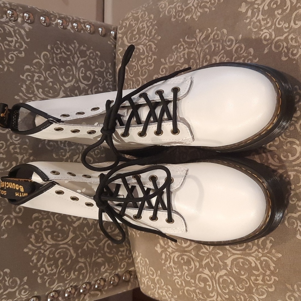 New Dr Martens Zavala combat boots - Picture 3 of 9